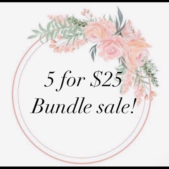 5 FOR $25! π Rimmel Finishing Powder - Picture 2 of 2